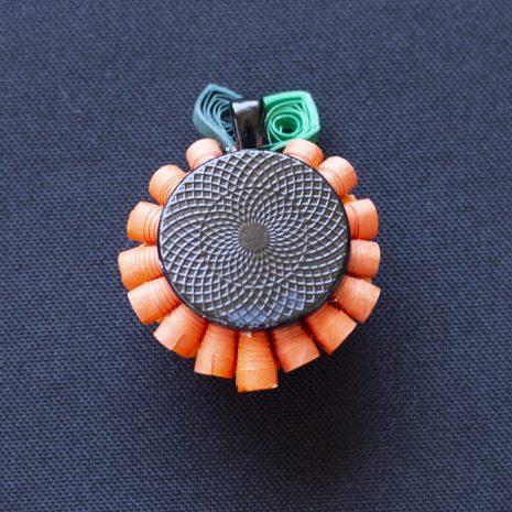Peach-quilled-fruit-anemone-pendant-back